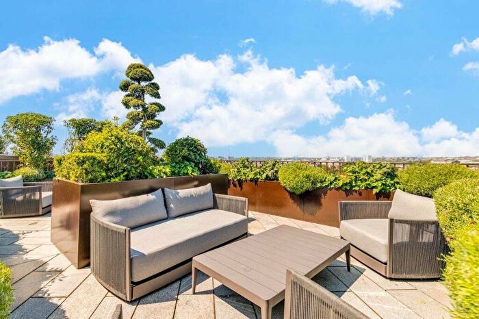 1 Bedroom Apartment For Sale In St. John's Wood Road, London, NW8