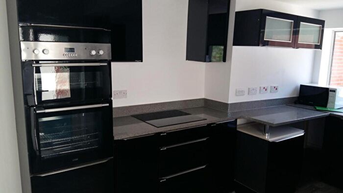 5 Bedroom Semi Detached House To Rent In |Ref: |, Burlington Road, Southampton, SO15