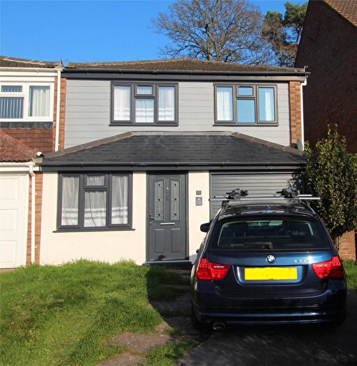 3 Bedroom End Of Terrace House To Rent In Purbrook Gardens, Waterlooville, Hampshire, PO7