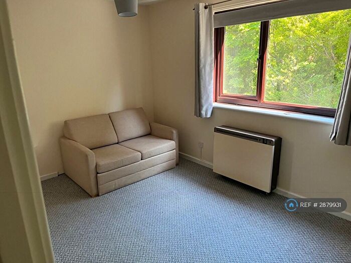 Studio To Rent In Wainwright, Peterborough, PE4