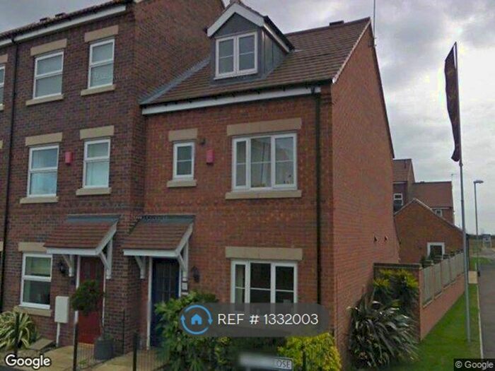 3 Bedroom End Of Terrace House To Rent In Pippin Close, Misterton, Doncaster, DN10