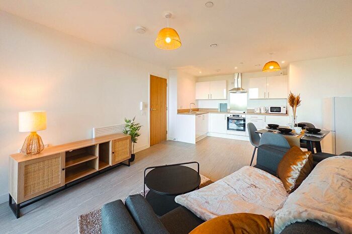 1 Bedroom Flat To Rent In Thirsk Road, Mitcham, CR4