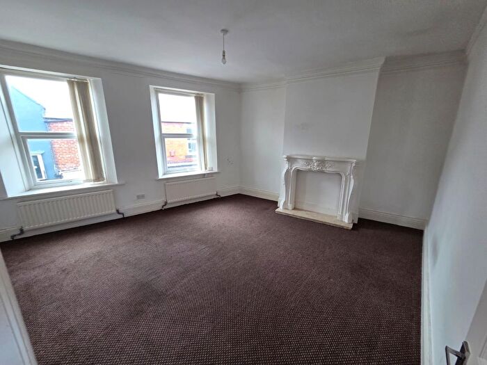 3 Bedroom Flat To Rent In High Street, Felling, NE10
