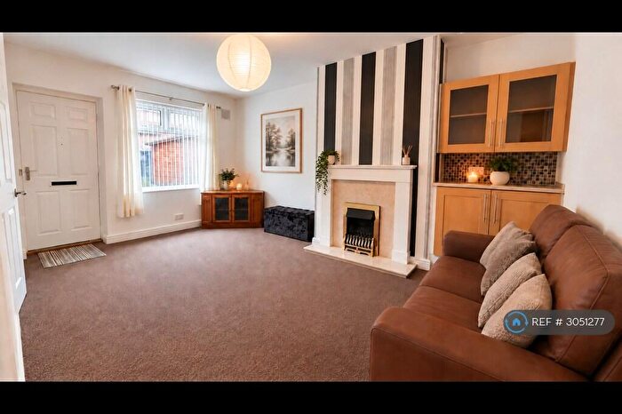 1 Bedroom Terraced House To Rent In Adwick Place, Leeds, LS4