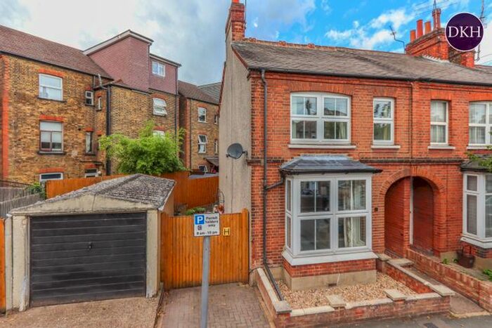 2 Bedroom Semi-Detached House To Rent In Gladstone Road, Watford, Hertfordshire, WD17