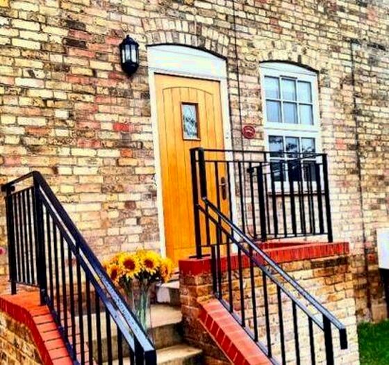 2 Bedroom Cottage To Rent In Olive Cottage, Grove Road, Sevenoaks, TN14