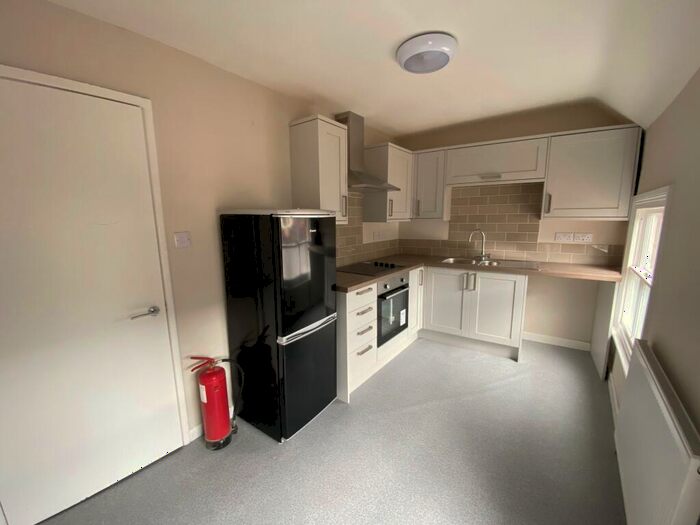 2 Bedroom Flat To Rent In Off St John Street, Ashbourne, DE6