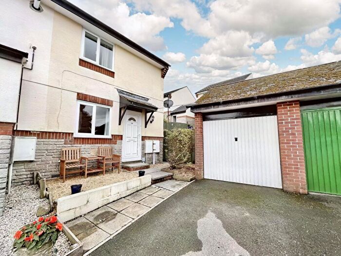 2 Bedroom End Of Terrace House To Rent In Craon Gardens (Advert), Okehampton, Devon, EX20
