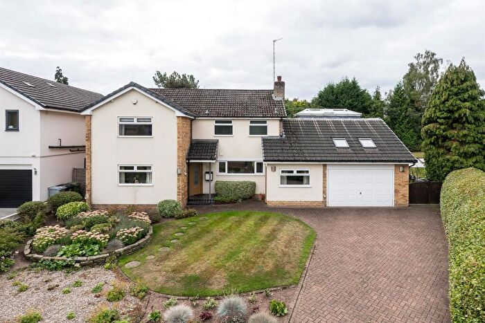 4 Bedroom Detached House For Sale In Eaton Drive, Alderley Edge, SK9