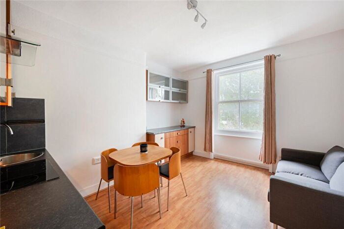 1 Bedroom Apartment For Sale In Greencroft Gardens, West Hampstead, NW6