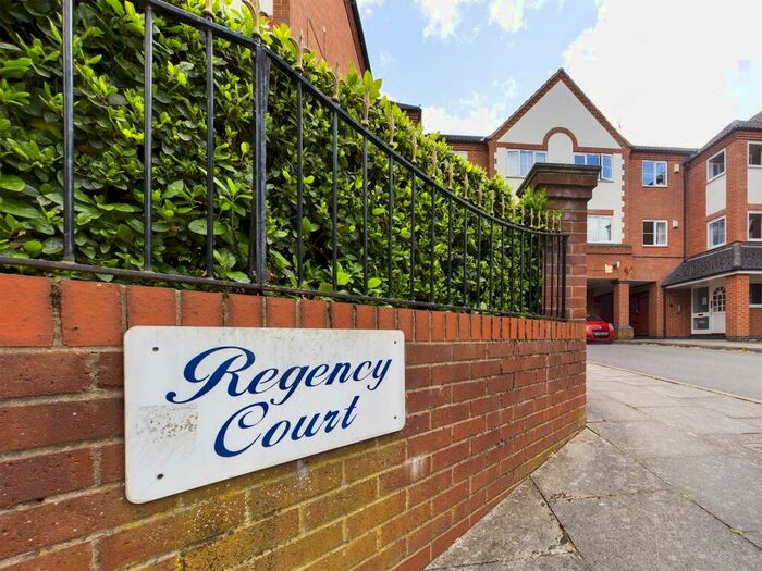 2 Bedroom Flat To Rent In Regency Court, Hinckley Road, Leicester, LE3