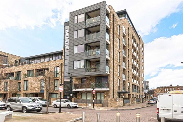 2 Bedroom Flat To Rent In Boundary Lane, Walworth, SE17