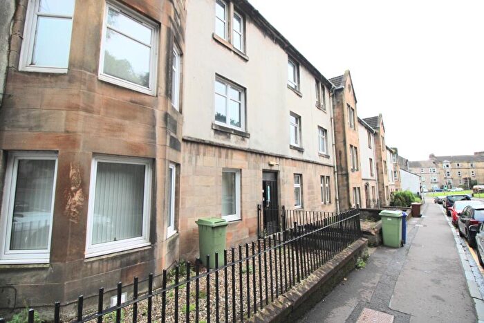 2 Bedroom Flat To Rent In West Bridgend, Dumbarton, West Dunbartonshire, G82