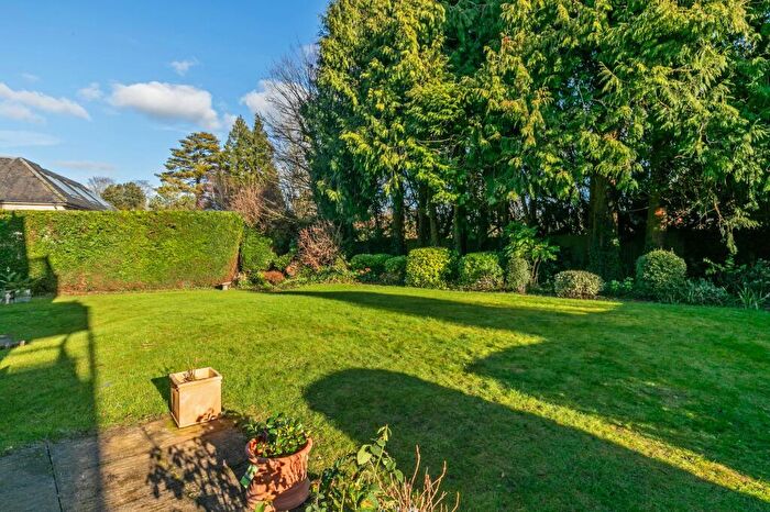 2 Bedroom Flat For Sale In Chilbolton Avenue, Winchester, SO22