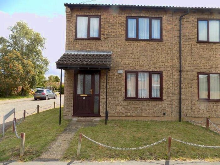 3 Bedroom Semi-Detached House To Rent In Wimbotsham Road, Downham Market, PE38