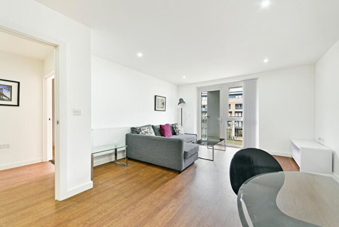 1 Bedroom Flat To Rent In Stanmore Place, Howard Road, Stanmore, London, HA7