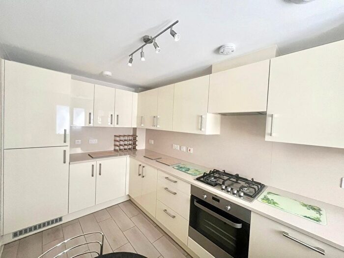 3 Bedroom Semi-Detached House To Rent In Skylark Rise, Nottingham, NG9