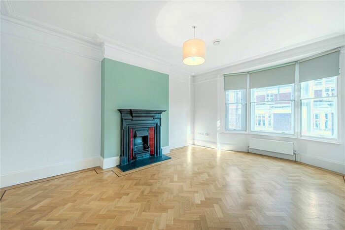 2 Bedroom Flat To Rent In Marylebone High Street, Marylebone, London, W1U