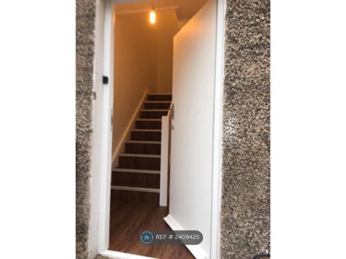 1 Bedroom Maisonette To Rent In Colwyn Bay Conwy, Colwyn Bay Conwy, LL29