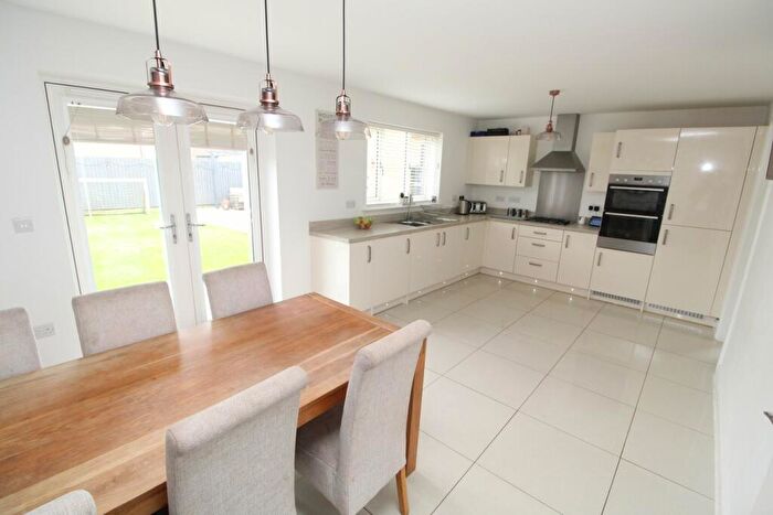 4 Bedroom Detached House For Sale In Southfield Close, Countesthorpe, Leicester, LE8
