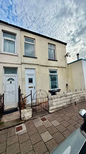 2 Bedroom Terraced House To Rent In Fort Street, Cardiff, CF24