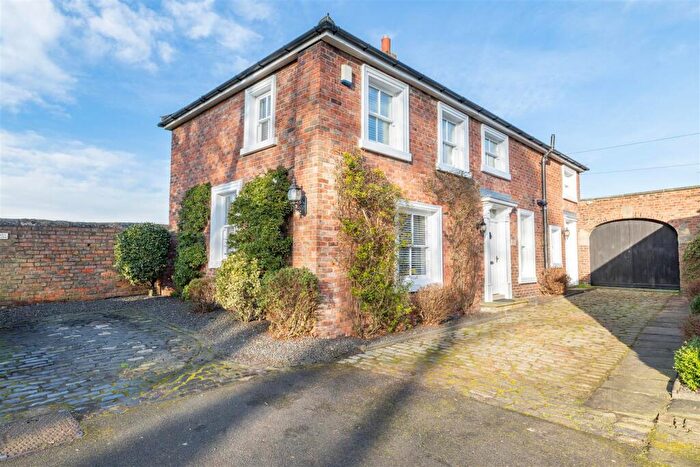 2 Bedroom House For Sale In Cleadon Lane, Cleadon, Sunderland, SR6