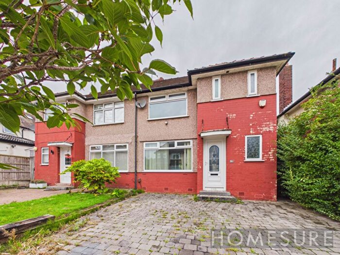 3 Bedroom Semi-Detached House For Sale In Heyscroft Road, Liverpool, Merseyside, L25