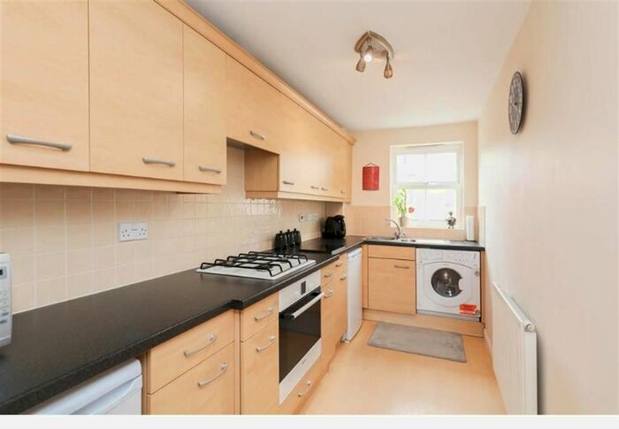 2 Bedroom Flat To Rent In New School Road, Mosborough, Sheffield, S20