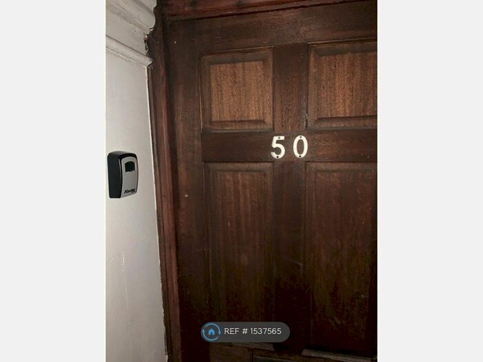 4 Bedroom Terraced House To Rent In Hood Street, Northampton, NN1