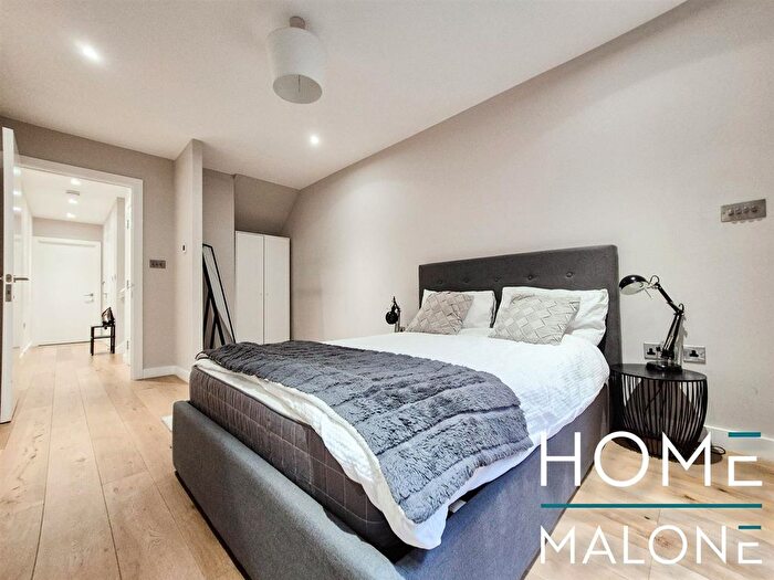 3 Bedroom Flat To Rent In Richardson Apartments, Causton Road, N6