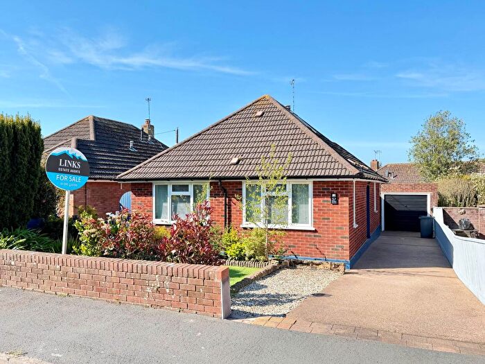 3 Bedroom Detached Bungalow For Sale In Elmfield Crescent, Exmouth, EX8