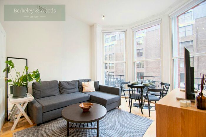 2 Bedroom Flat To Rent In Nottingham Place, Marylebone, London, W1U