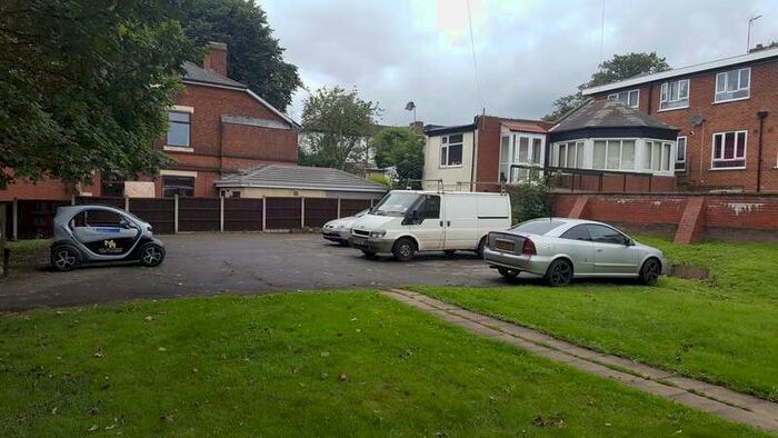 1 Bedroom Flat To Rent In Flat 8, Albert House, DY2