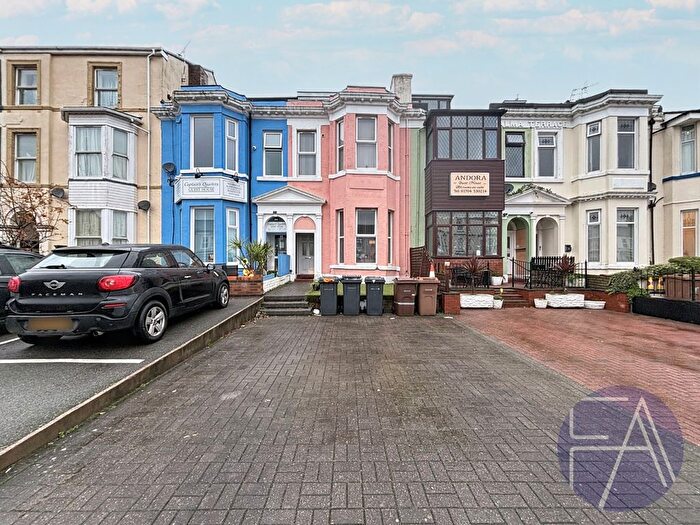 7 Bedroom Terraced House For Sale In Bath Street, Southport, Merseyside, PR9