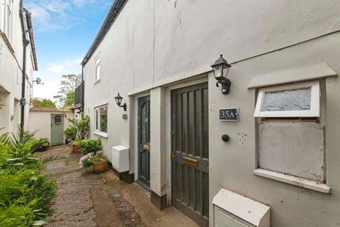 1 Bedroom Flat For Sale In Fore Street, Cullompton, EX15