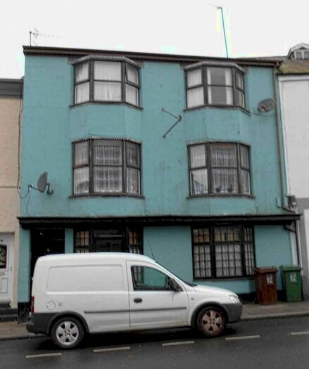 1 Bedroom Flat To Rent In Flat, Bangor Street, Caernarfon, LL55