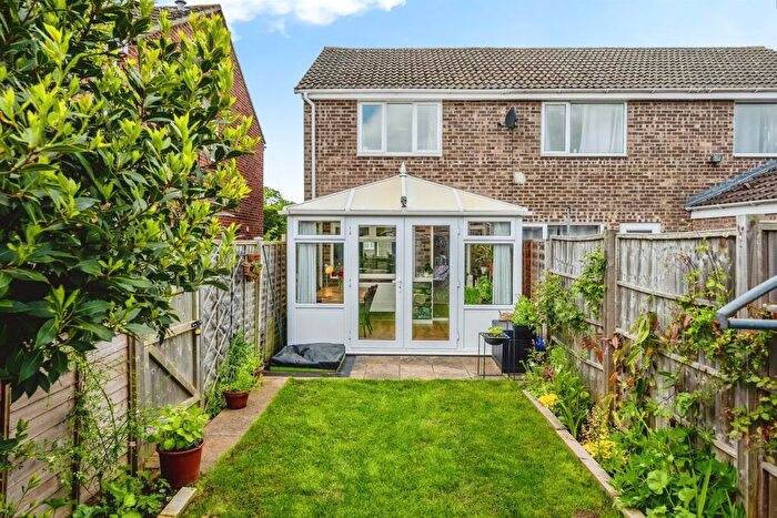 2 Bedroom Semi-Detached House For Sale In Hawthorn Close, Bulwark, Chepstow, NP16