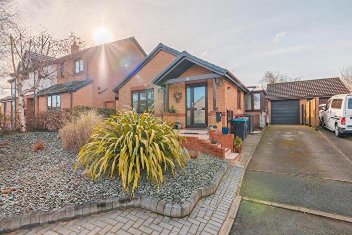 2 Bedroom Detached Bungalow For Sale In Sunningdale Way, Little Neston, CH64