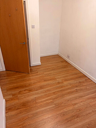 2 Bedroom Flat To Rent In Kenwood Road, Stretford, M32
