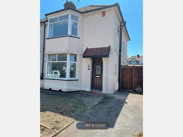 4 Bedroom Semi-Detached House To Rent In Wades Road, Filton, Bristol, BS34