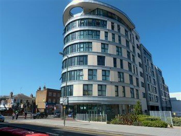 1 Bedroom Flat To Rent In Warneford Court, Colindale, NW9