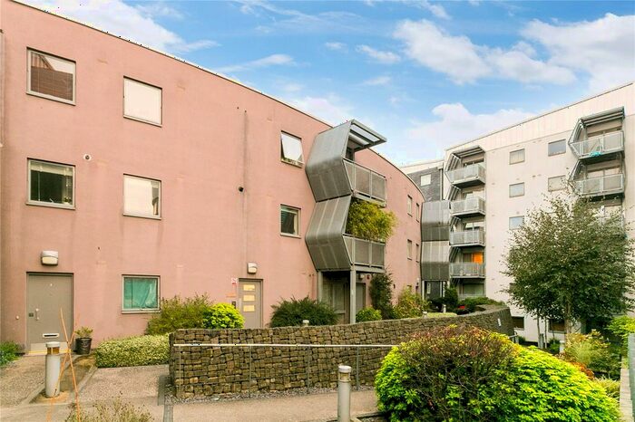 1 Bedroom Flat To Rent In Dallington Street, Clerkenwell, EC1V