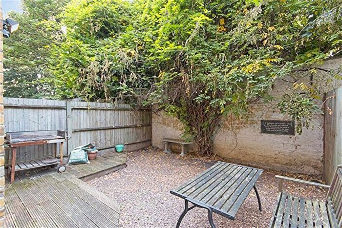 4 Bedroom Detached House To Rent In Marcia Road, Bermondsey, SE1