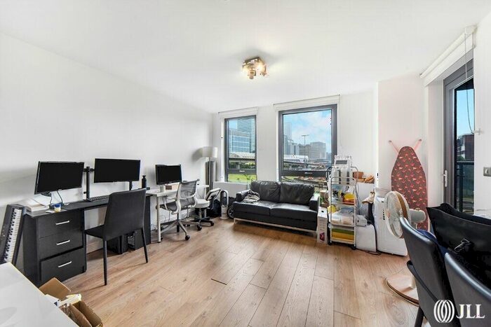 1 Bedroom Flat To Rent In Delancey Apartments, London, E14