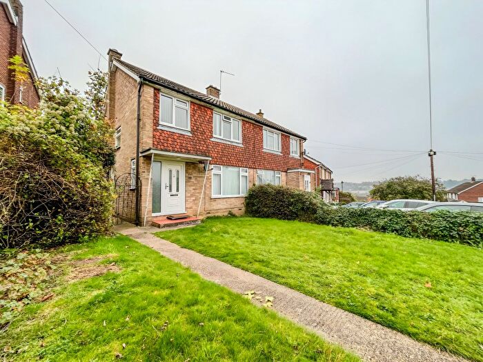 3 Bedroom Semi-detached House To Rent In Telford Way, High Wycombe, HP13