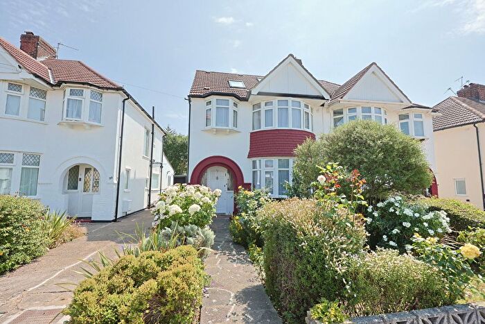 4 Bedroom Semi Detached House For Sale In Stoneyfields Lane, Edgware, HA8