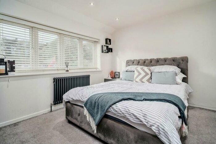 3 Bedroom Terraced House For Sale In The Croft, Broxbourne, EN10