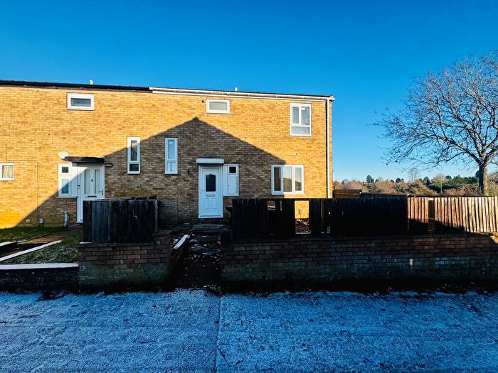 3 Bedroom House To Rent In Minerva Way, Wellingborough, NN8