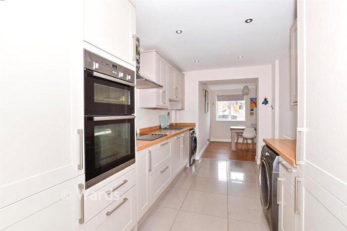 3 Bedroom Terraced House For Sale In Merton Road, Bearsted, Maidstone, Kent, ME15