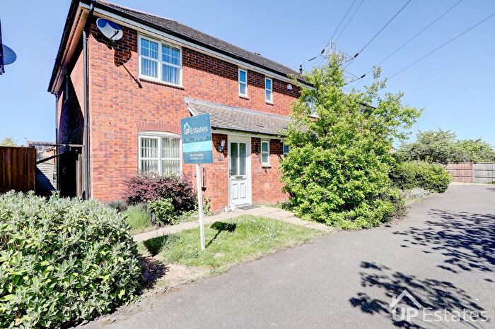 3 Bedroom End Terrace House To Rent In Kings Park Drive, Binley, Coventry, CV3